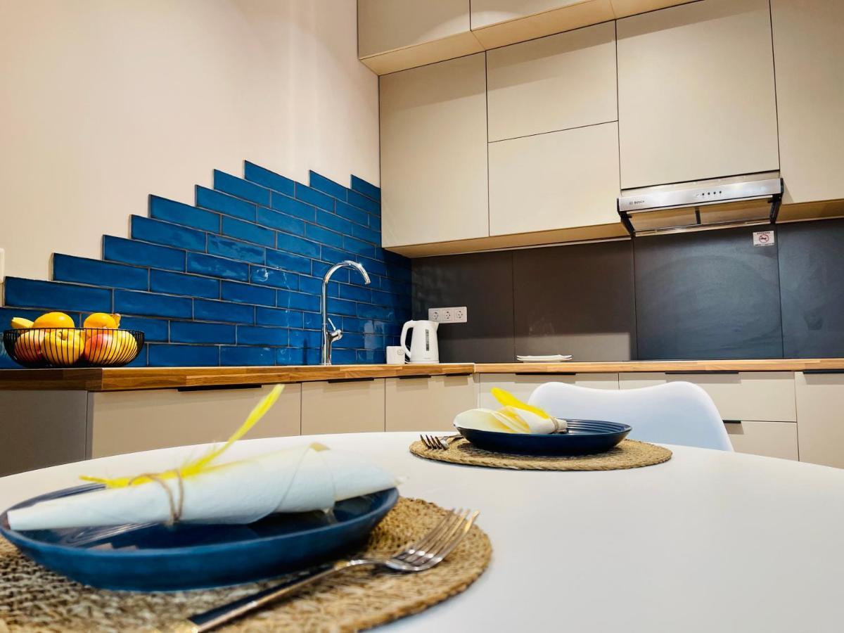 Уютная Стильная Квартира Возле Центрального Парка Горького! Apartment Almatî Exterior foto